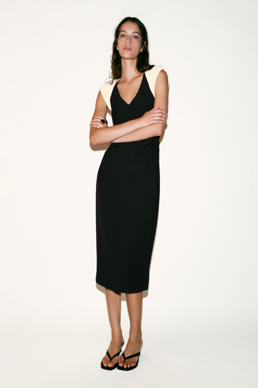 Robe midi contrastée à épaulettes