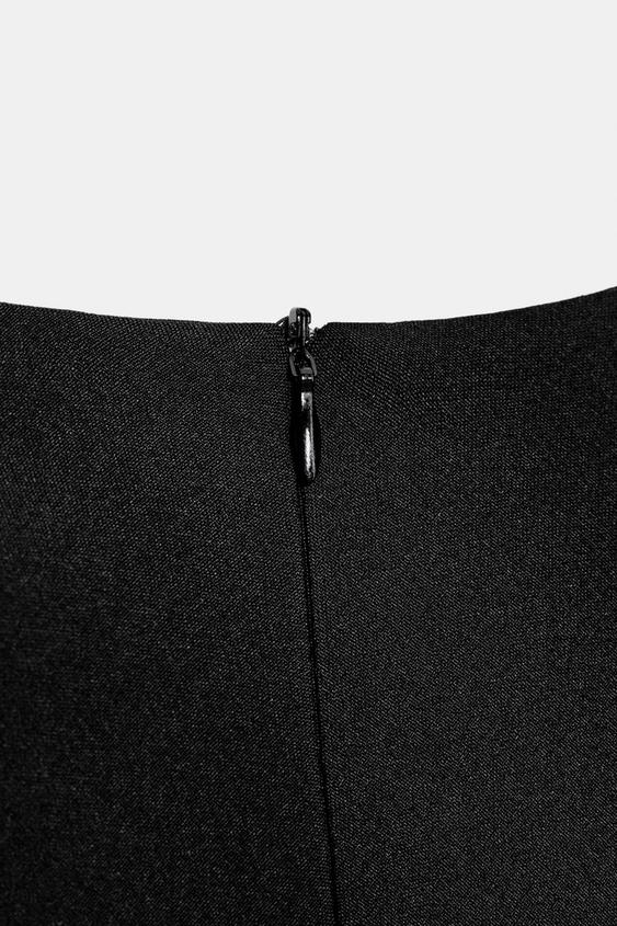 Robe midi contrastée à épaulettes
