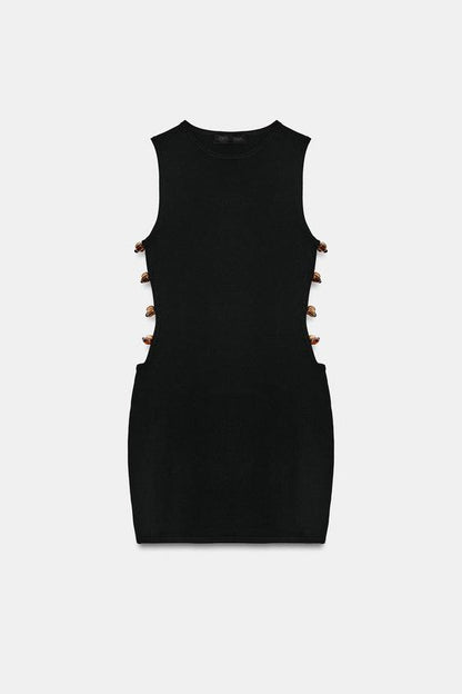 Robe courte en maille à fentes et perles