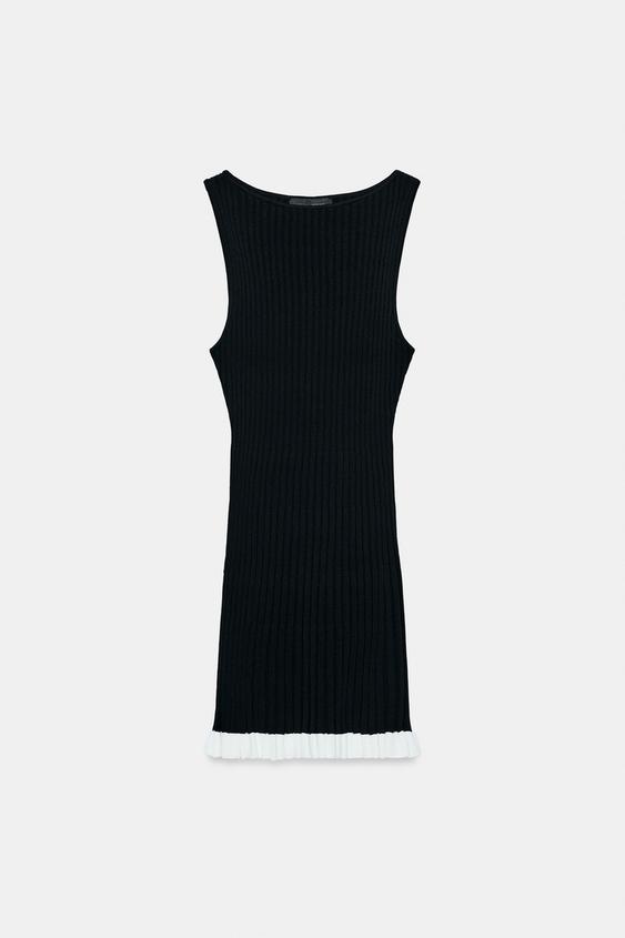 Robe courte en maille côtelée
