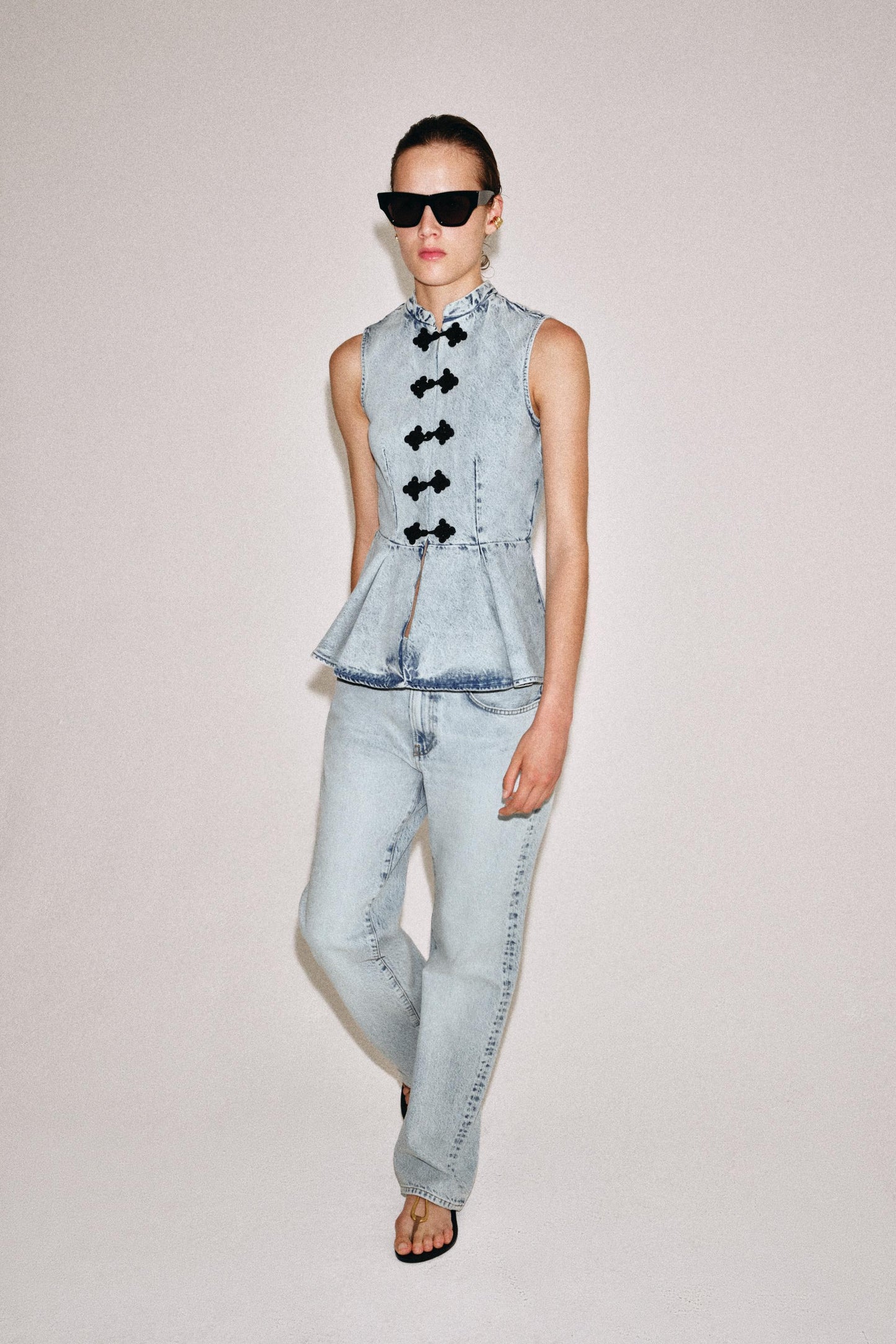 Gilet en denim à brandebourgs ZW Collection