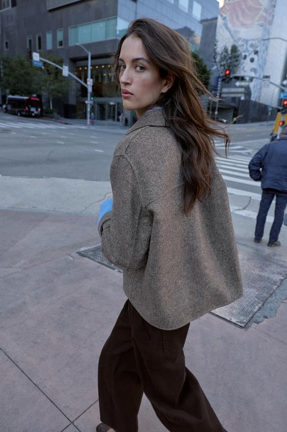 Manteau court en laine