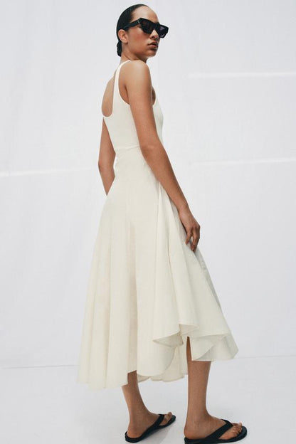 Robe contrastée godets