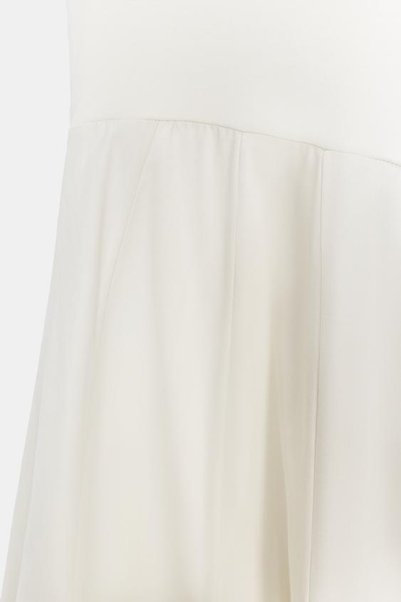 Robe contrastée godets