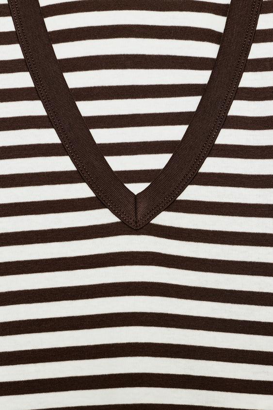T-shirt en coton à décolleté en V