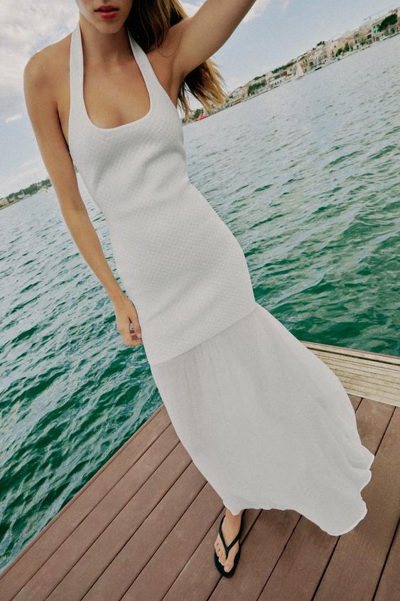 Robe dos-nu en maille contrastée