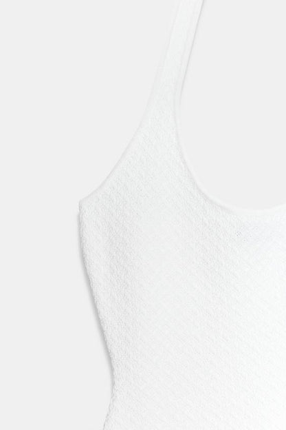 Robe dos-nu en maille contrastée