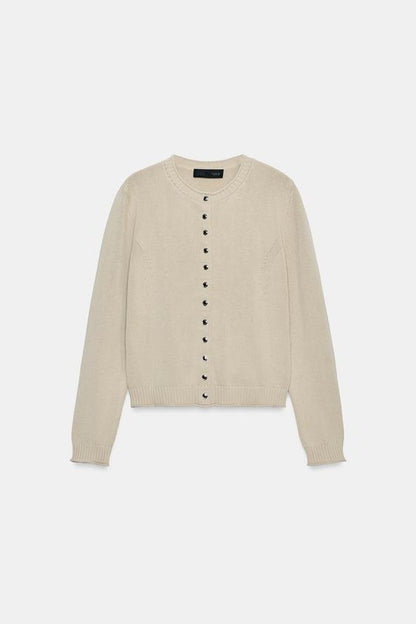 Veste en maille à boutons métalliques