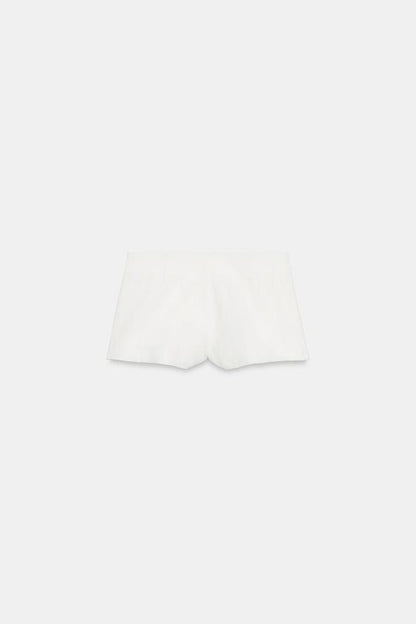 Short en ramie à boutons