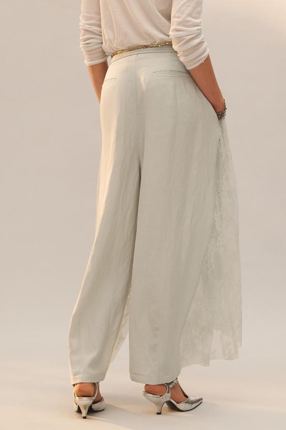 Pantalon contrasté en dentelle Édition limitée