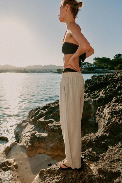 Pantalon coupe barrel en lin