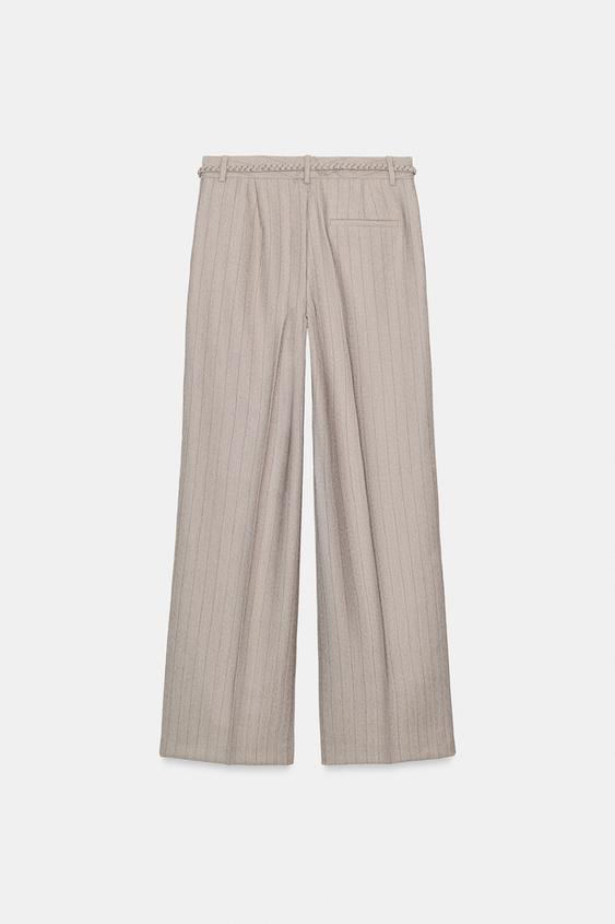 Pantalon à chevrons avec ceinture tressée