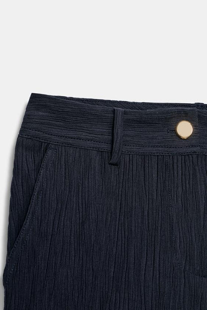 Pantalon droit effet froissé
