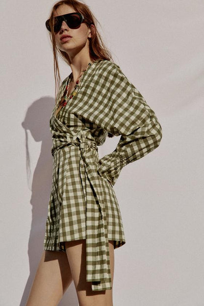 Veste à lien noué et carreaux vichy
