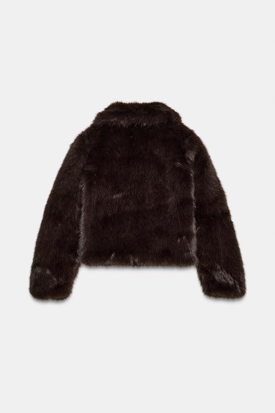 Manteau court effet fourrure