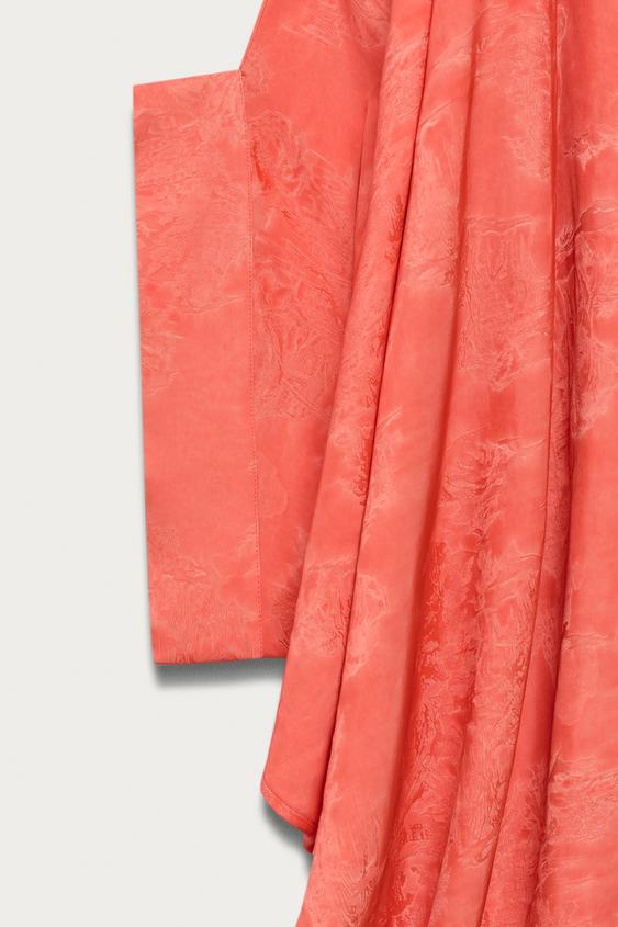 Kimono en jacquard Marisa Berenson x Zara