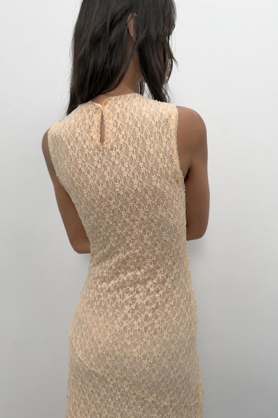 Robe midi en dentelle à fronces