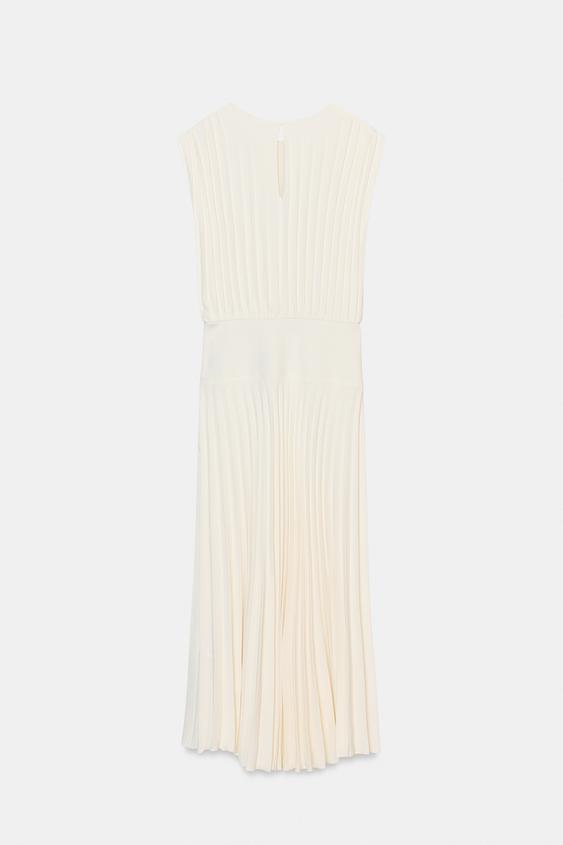 Robe midi plissée avec ceinture