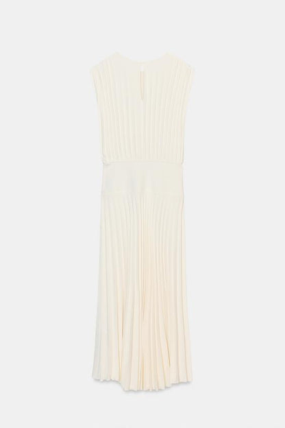 Robe midi plissée avec ceinture
