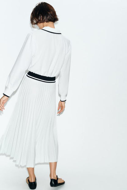 Robe midi contrastée plissée