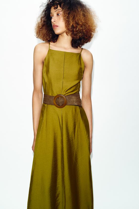 Robe midi avec ceinture