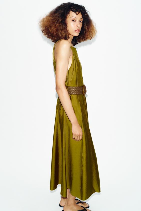 Robe midi avec ceinture