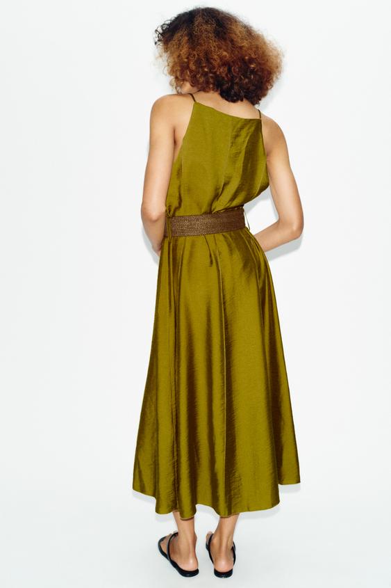 Robe midi avec ceinture