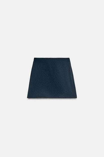 Jupe mini satinée contrastée en dentelle