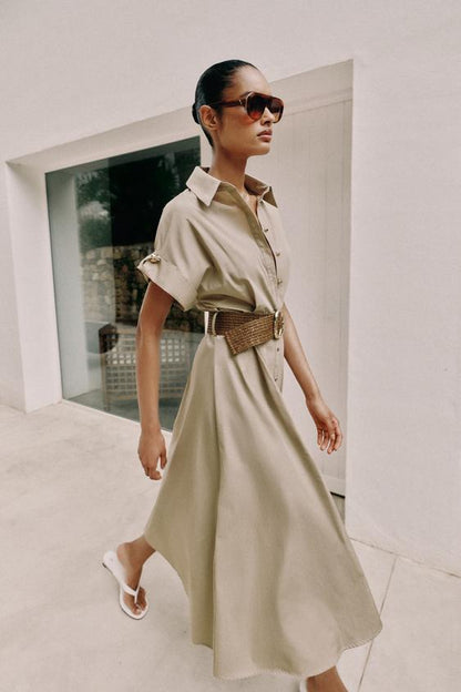 Robe midi en popeline avec ceinture