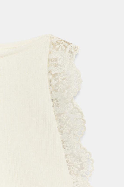 Top côtelé en dentelle
