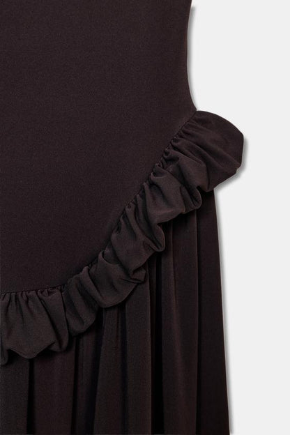 Robe peplum à volume