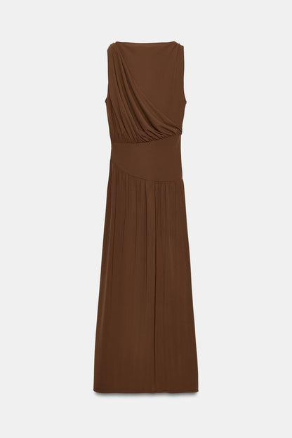 Robe à large ceinture latérale