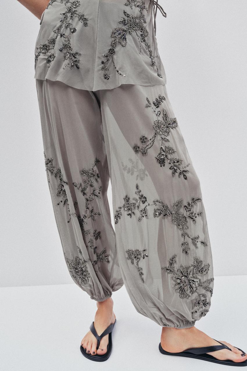 Pantalon bouffant brodé