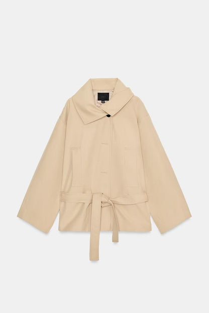 Trench court avec ceinture