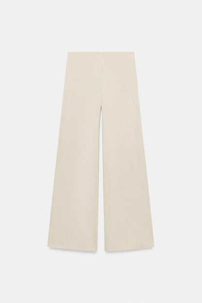 Pantalon droit piqué à boutons