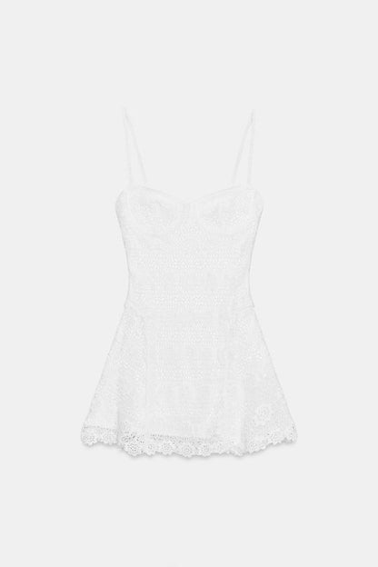 Robe courte au crochet