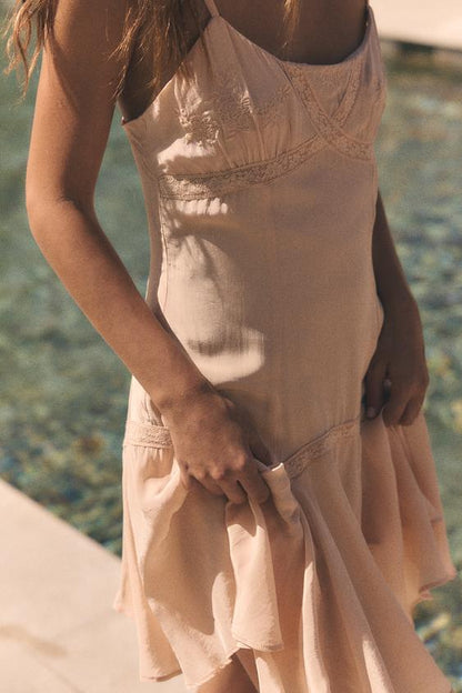 Robe nuisette brodée