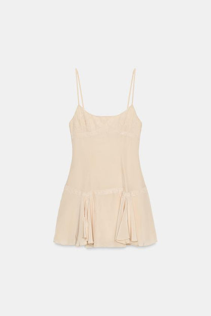 Robe nuisette brodée