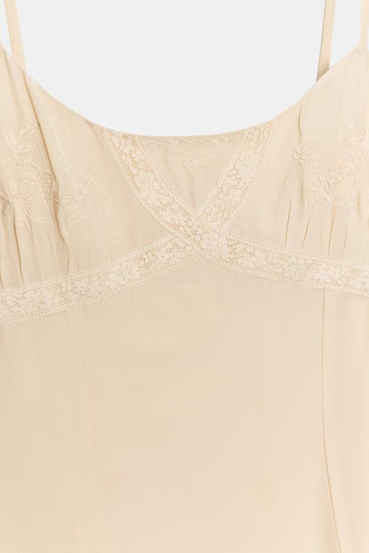 Robe nuisette brodée
