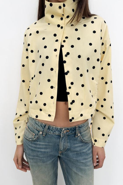 Veste à fronces à pois