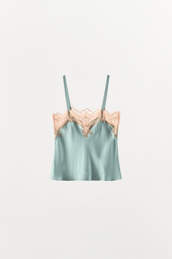 Top lingerie satiné à détails en dentelle