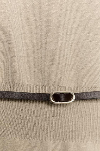 Pull en maille avec ceinture