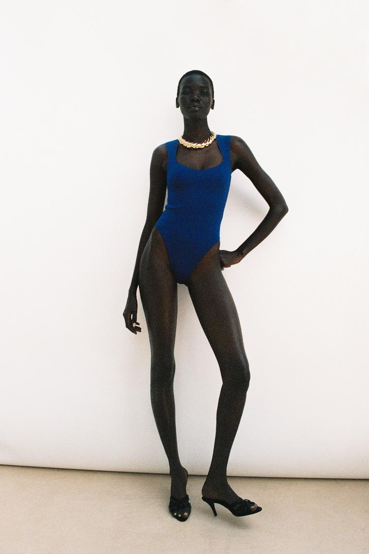 Body décolleté carré extensible
