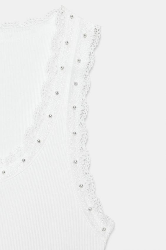 Top à perles en dentelle