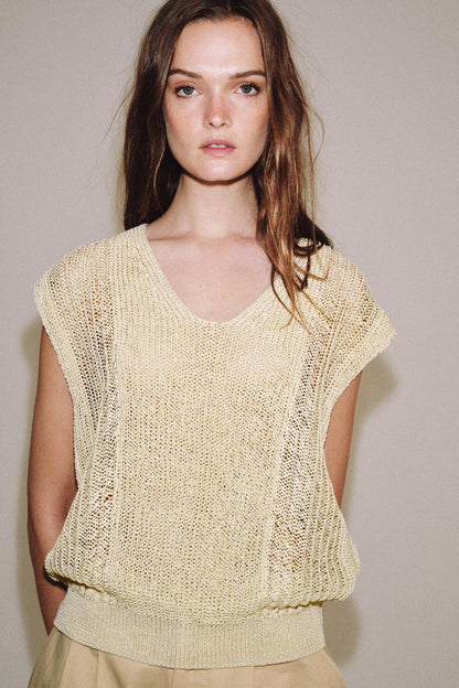 Top façon gilet en maille à décolleté en V