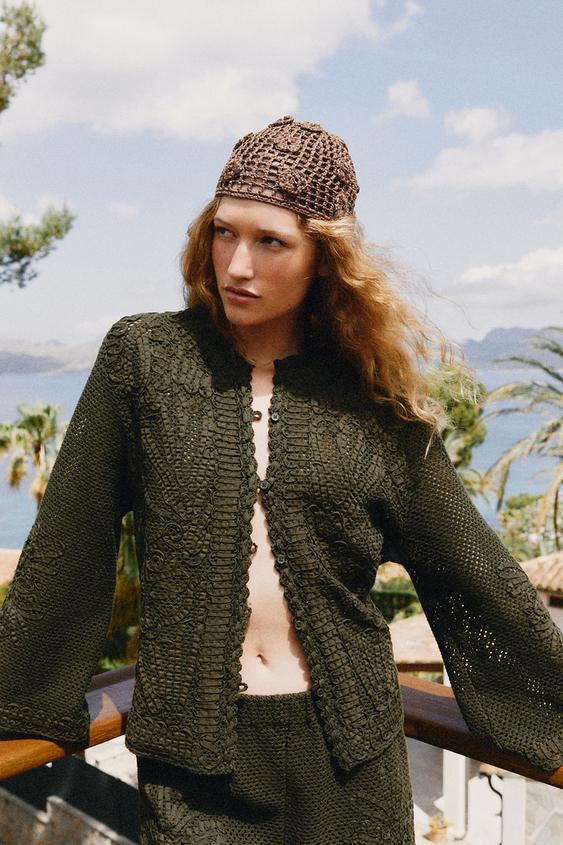 Veste contrastée au crochet