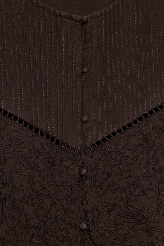 Robe mini en popeline brodée