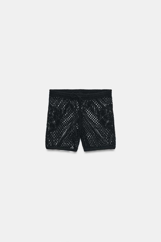 Short en maille ajourée