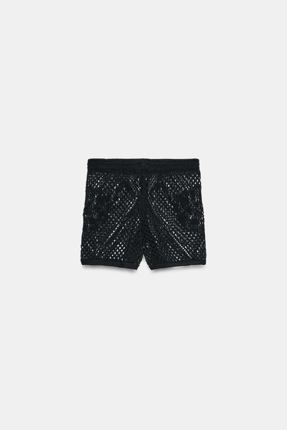 Short en maille ajourée