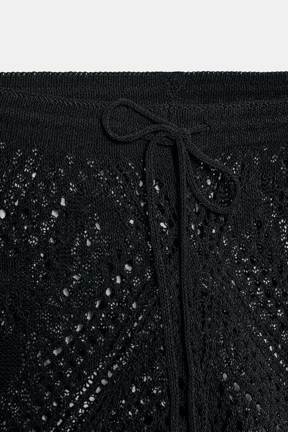 Short en maille ajourée